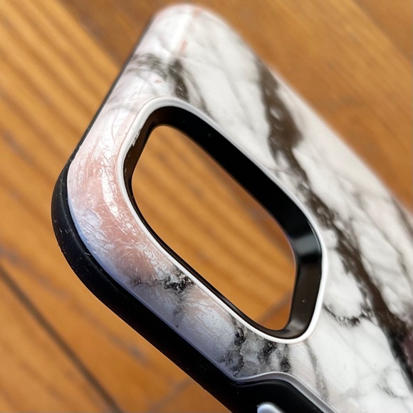 SOLD 🏷 Otterbox w/Popsocket for iPhone 11 Pro Max - Picture 6 of 7